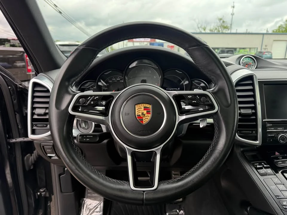 2015 Porsche 958 Cayenne S - Image 13 of 19
