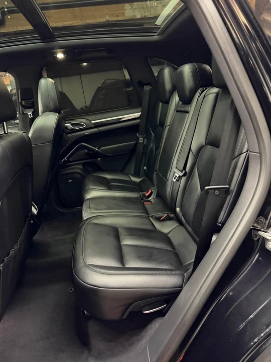 2015 Porsche 958 Cayenne S - Image 12 of 13