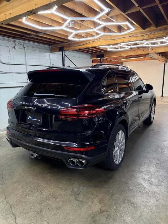2015 Porsche 958 Cayenne S - Image 8 of 13