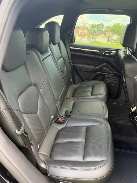 2015 Porsche 958 Cayenne S - Image 19 of 20