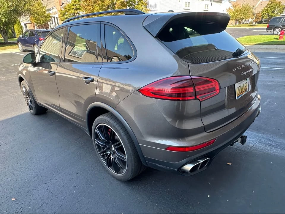2015 Porsche 958 Cayenne Turbo - Image 16 of 18
