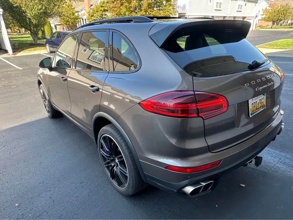 2015 Porsche 958 Cayenne Turbo - Image 3 of 18