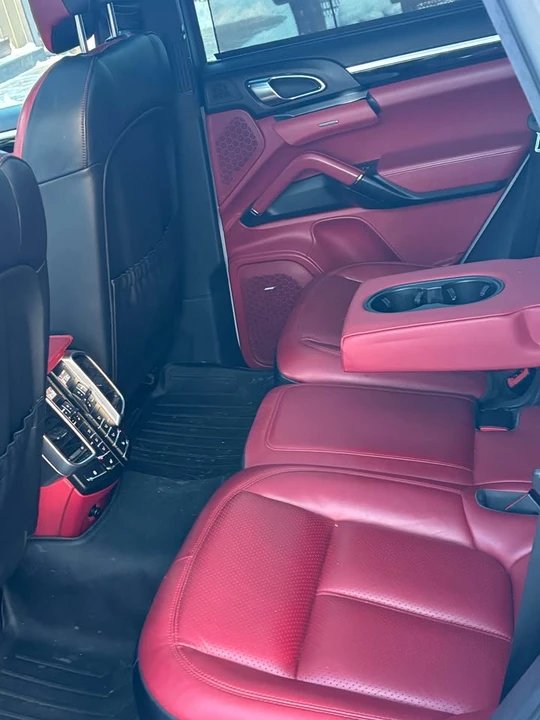 2015 Porsche 958 Cayenne Turbo - Image 3 of 7