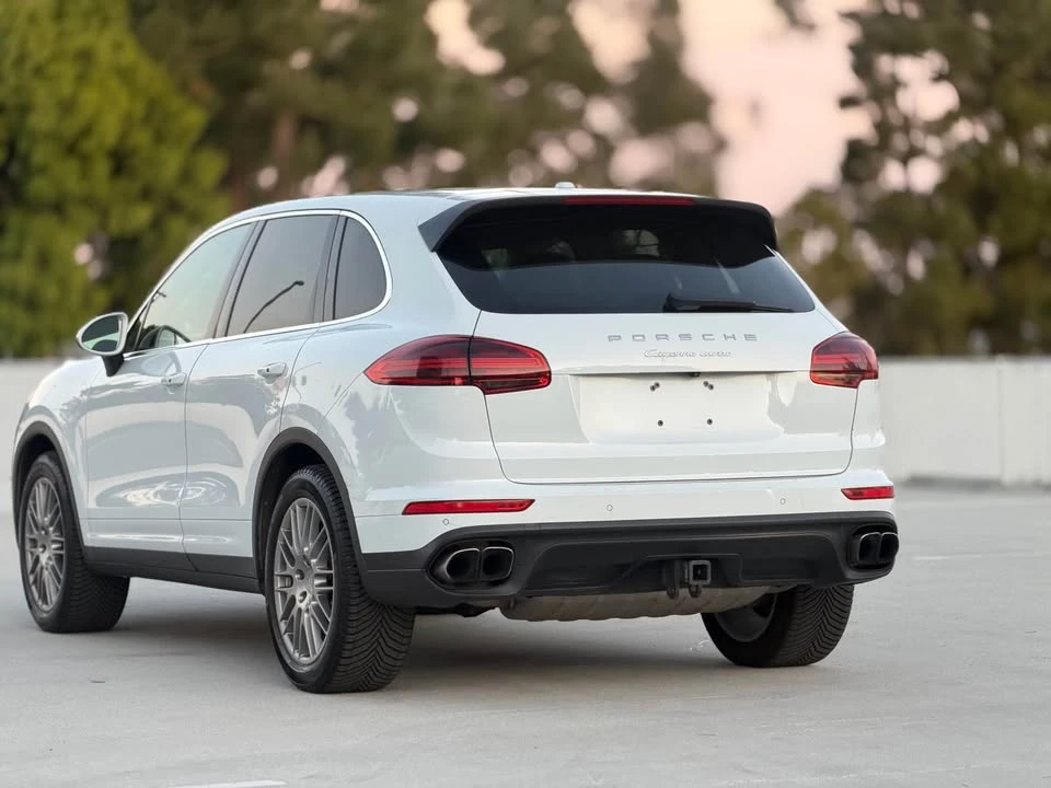 2015 Porsche 958 Cayenne Turbo - Image 4 of 20