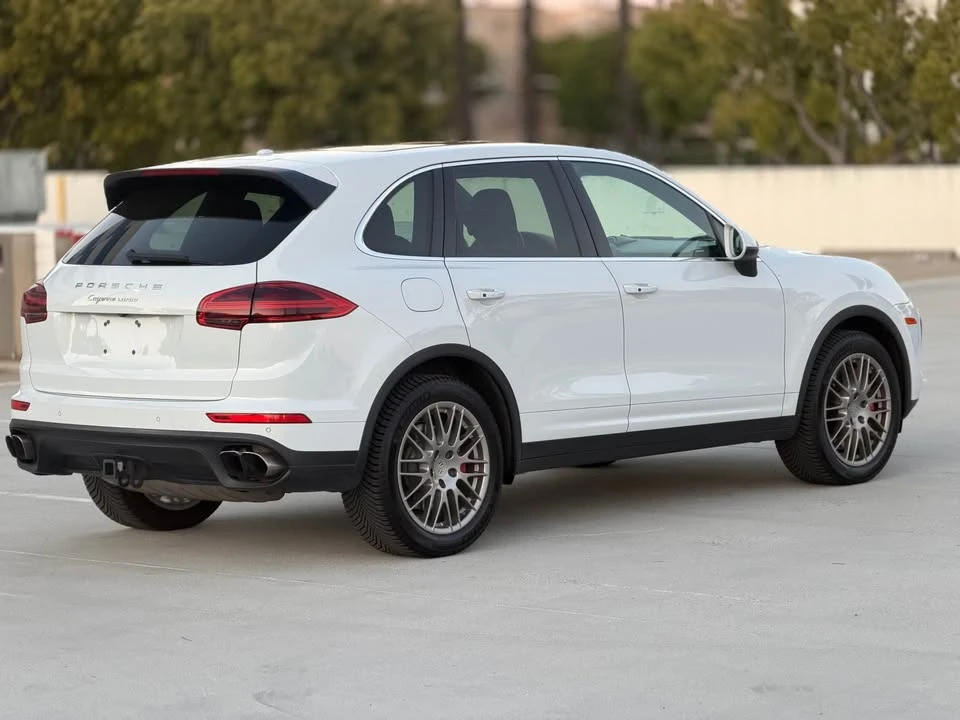 2015 Porsche 958 Cayenne Turbo - Image 5 of 20