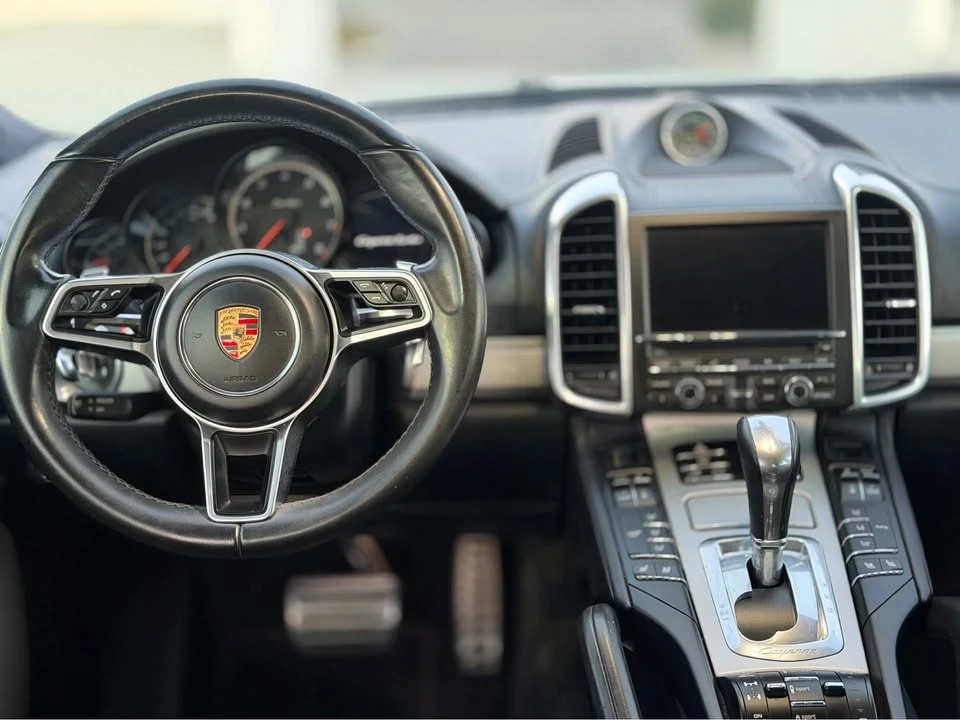 2015 Porsche 958 Cayenne Turbo - Image 17 of 20