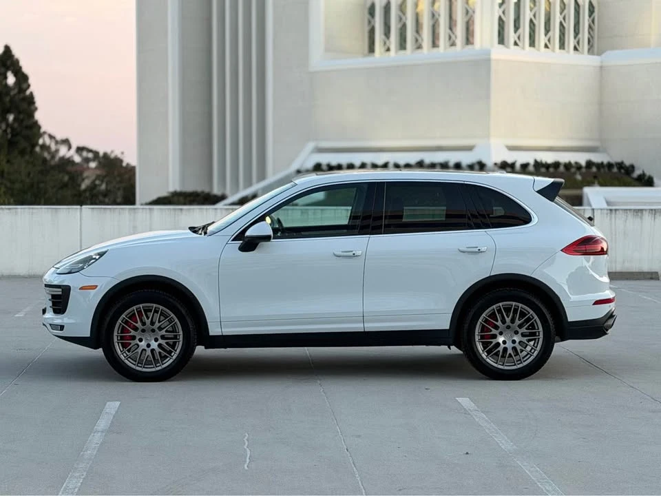 2015 Porsche 958 Cayenne Turbo - Image 2 of 20