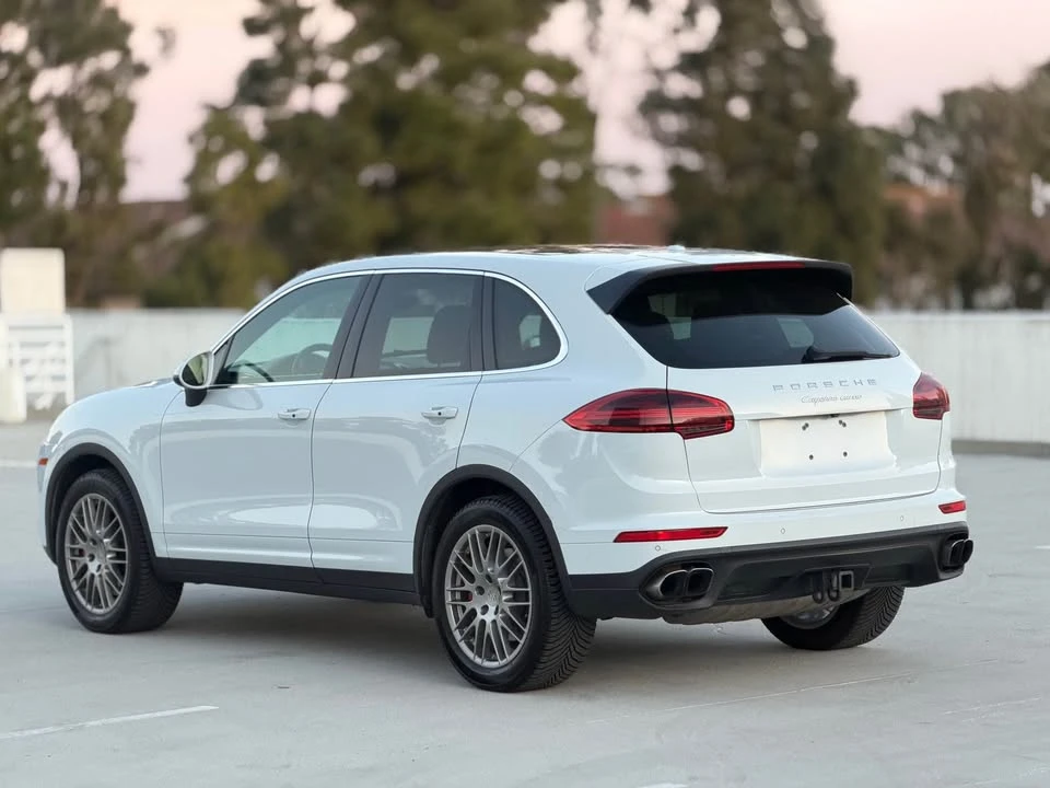 2015 Porsche 958 Cayenne Turbo - Image 3 of 20