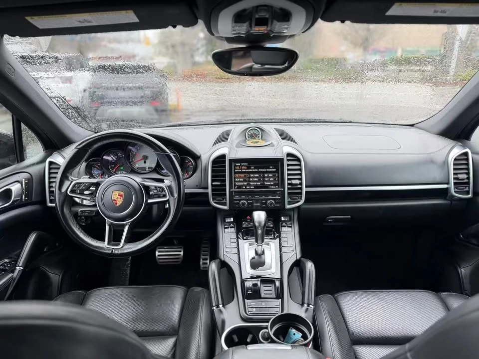 2015 Porsche 958 Cayenne S - Image 14 of 20