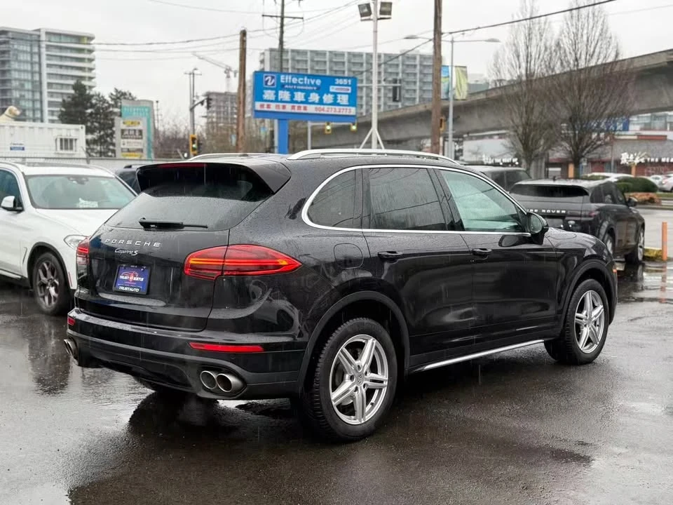 2015 Porsche 958 Cayenne S - Image 6 of 20
