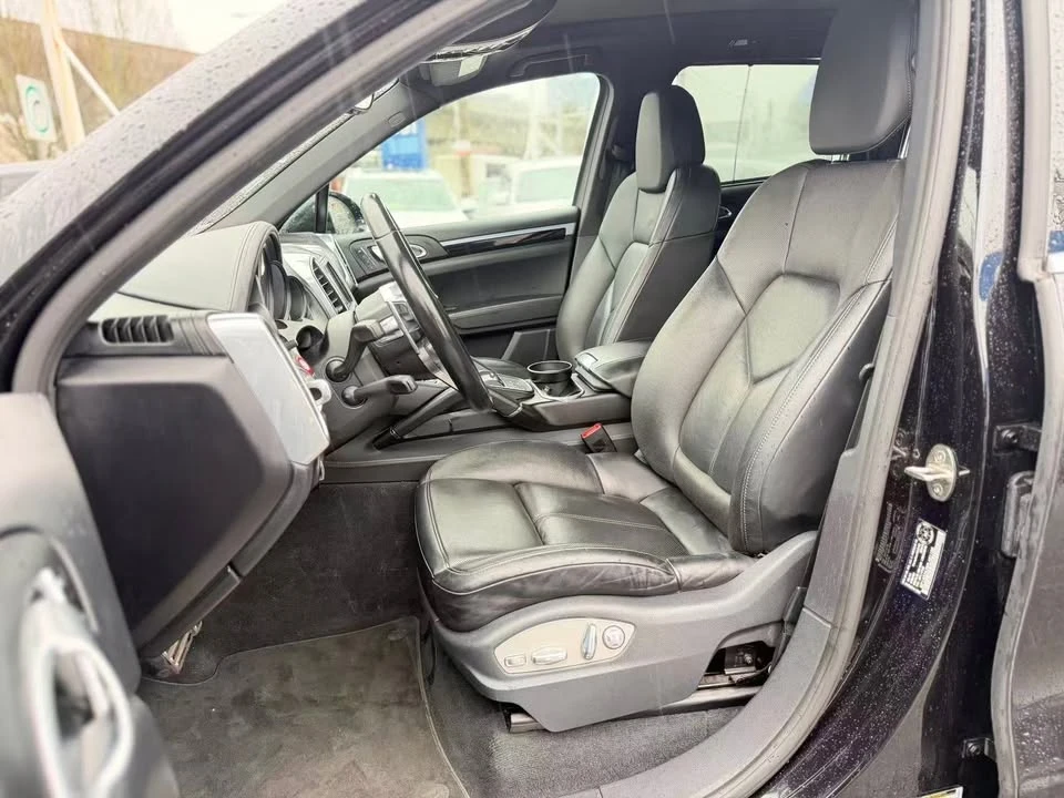 2015 Porsche 958 Cayenne S - Image 17 of 17