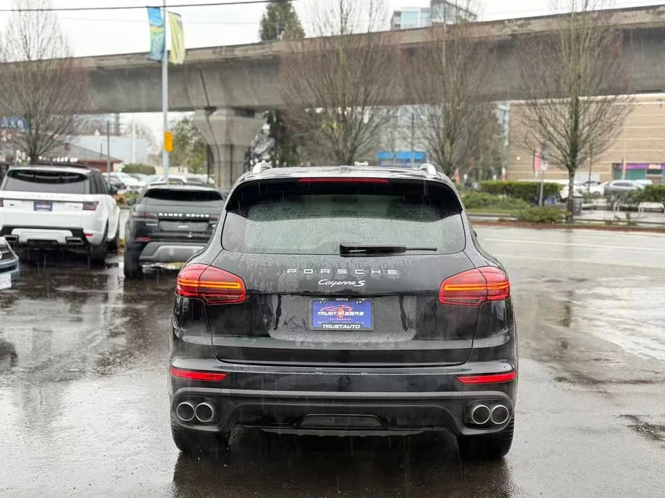 2015 Porsche 958 Cayenne S - Image 17 of 17