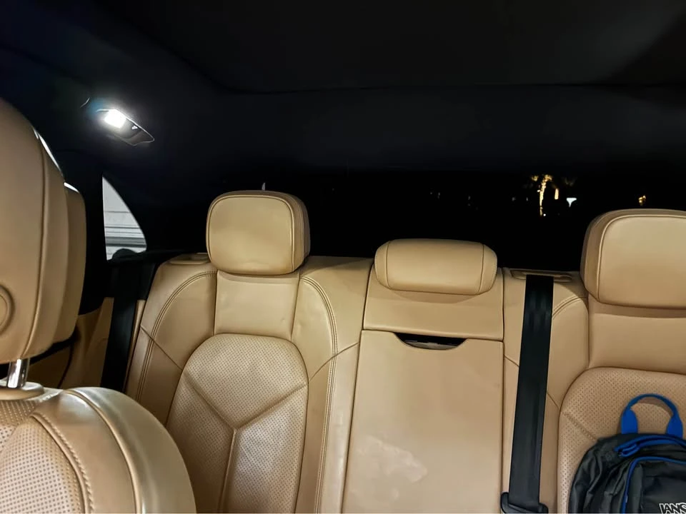 2015 Porsche 958 Cayenne S - Image 5 of 12