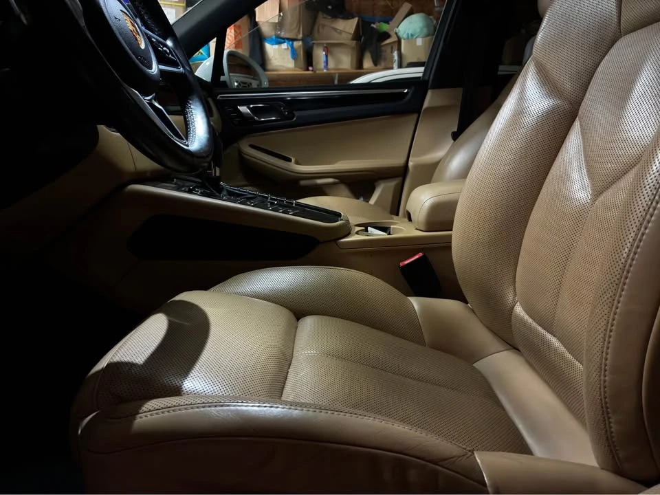 2015 Porsche 958 Cayenne S - Image 4 of 12