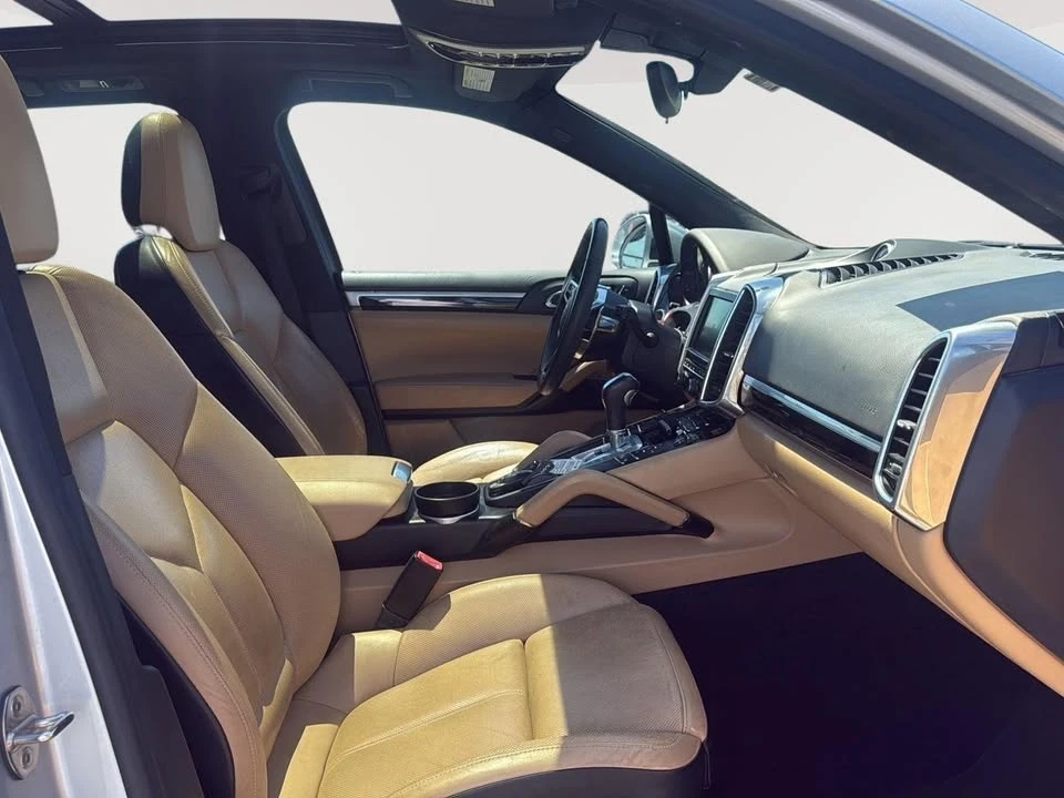 2015 Porsche 958 Cayenne Diesel - Image 8 of 13