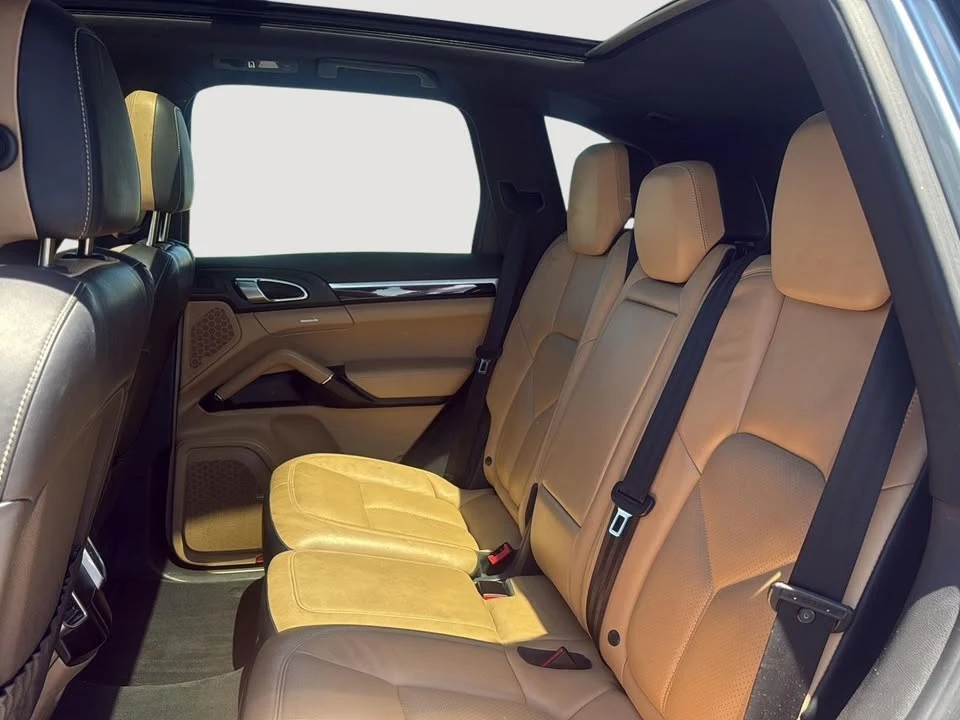 2015 Porsche 958 Cayenne Diesel - Image 10 of 13
