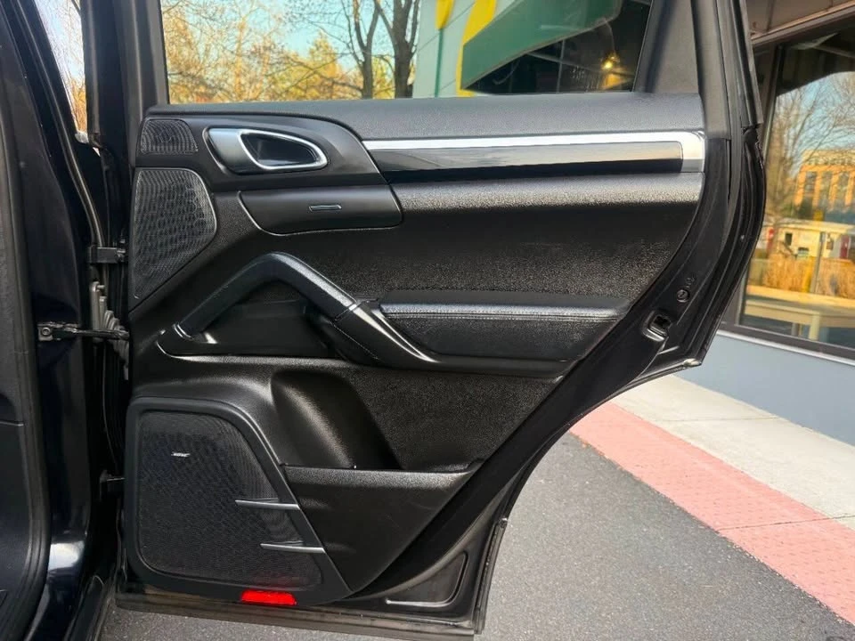 2015 Porsche 958 Cayenne Diesel - Image 16 of 20
