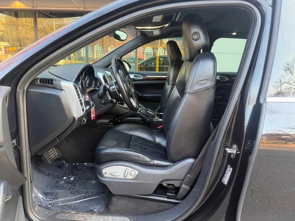 2015 Porsche 958 Cayenne Diesel - Image 12 of 20