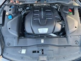 2015 Porsche 958 Cayenne Diesel - Image 8 of 9