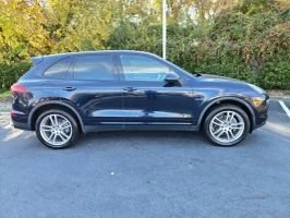 2015 Porsche 958 Cayenne Diesel - Image 2 of 9