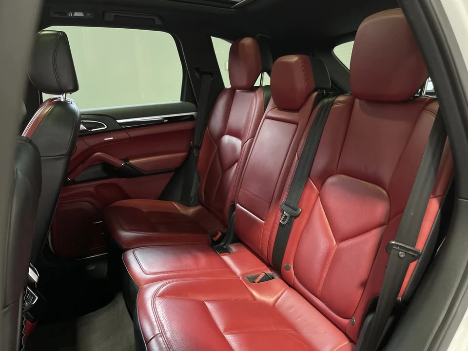 2015 Porsche 958 Cayenne S - Image 8 of 8
