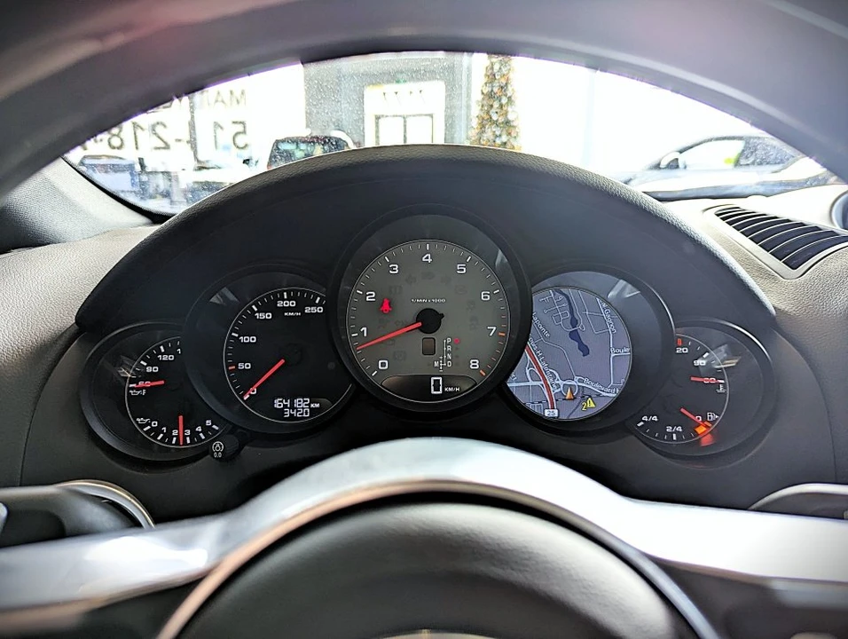 2015 Porsche 958 Cayenne S - Image 10 of 15