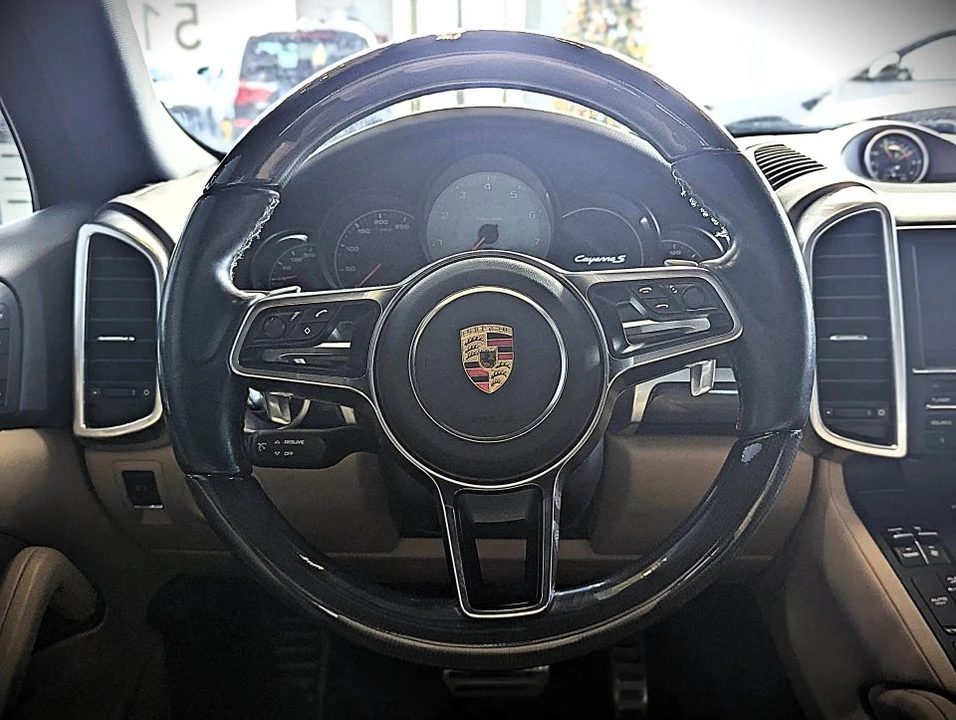 2015 Porsche 958 Cayenne S - Image 9 of 15