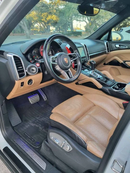 2015 Porsche 958 Cayenne S - Image 11 of 11