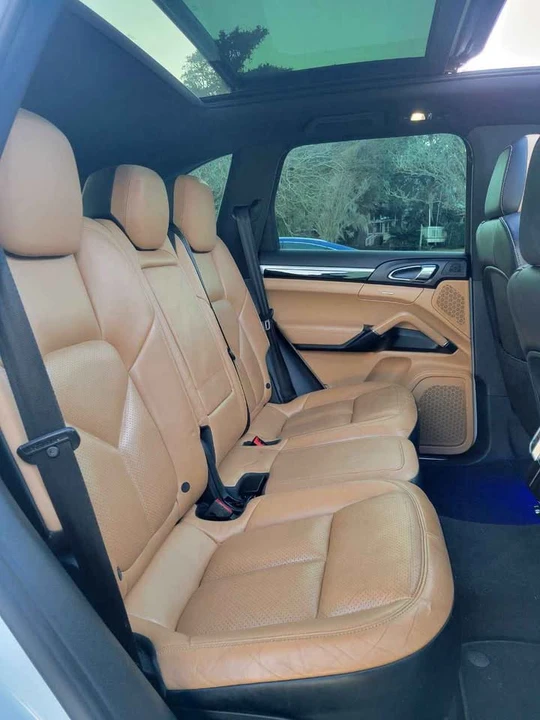 2015 Porsche 958 Cayenne S - Image 5 of 11