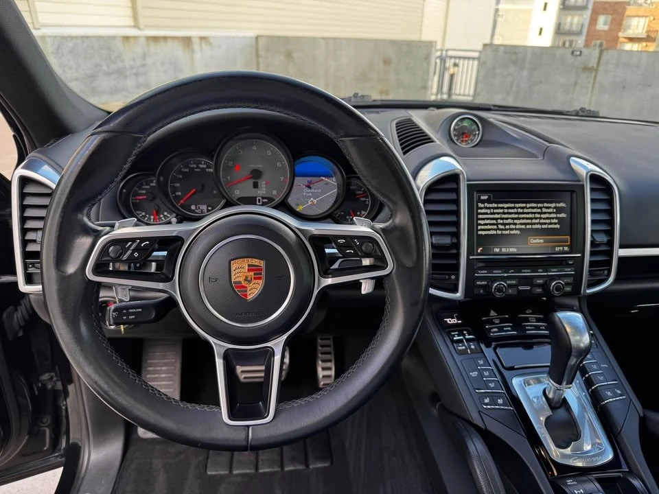 2015 Porsche 958 Cayenne S - Image 3 of 11
