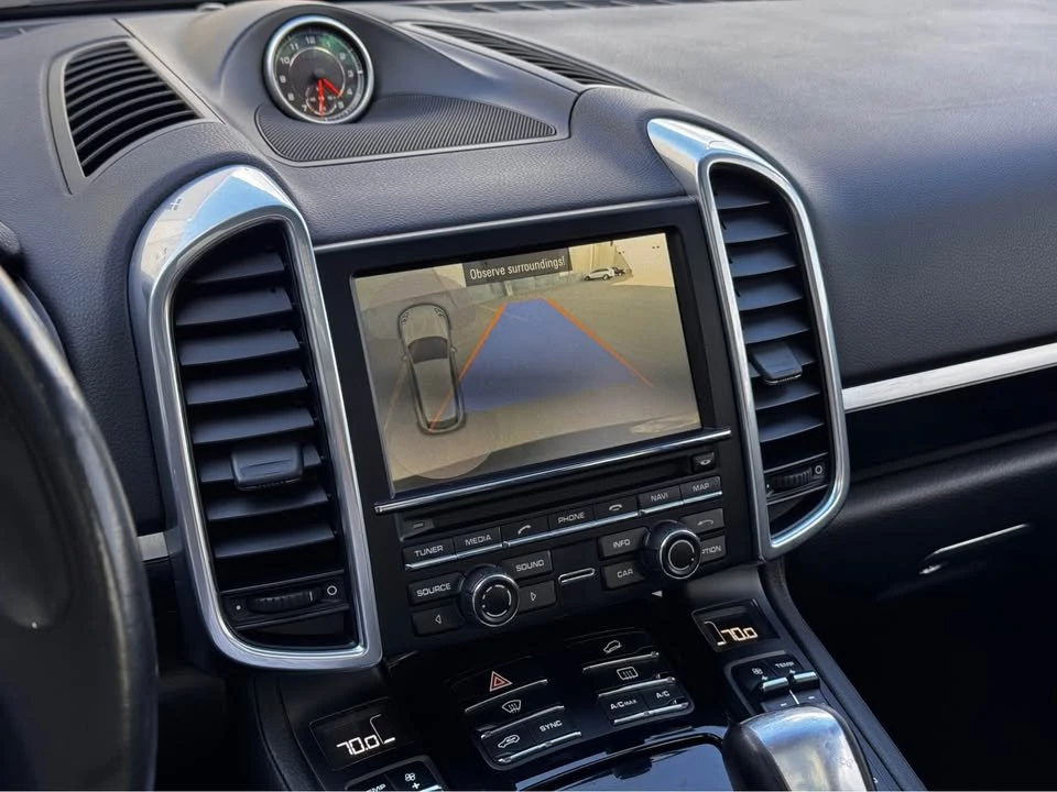 2015 Porsche 958 Cayenne S - Image 7 of 11
