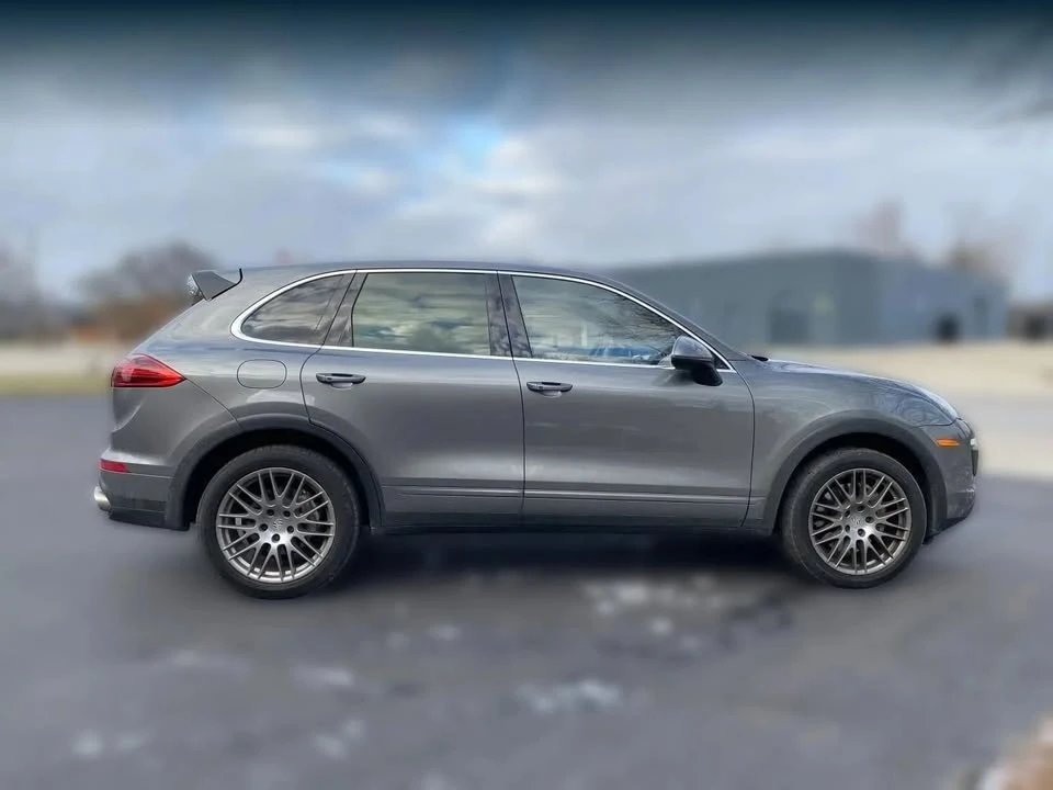 2015 Porsche 958 Cayenne S - Image 4 of 13