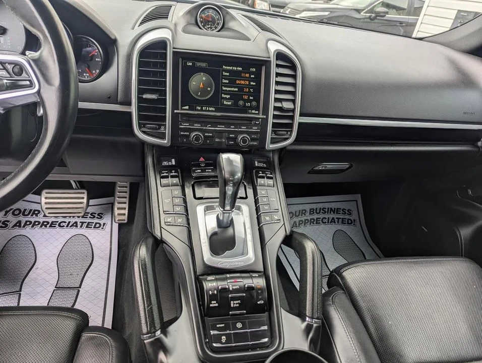 2015 Porsche 958 Cayenne S - Image 14 of 20
