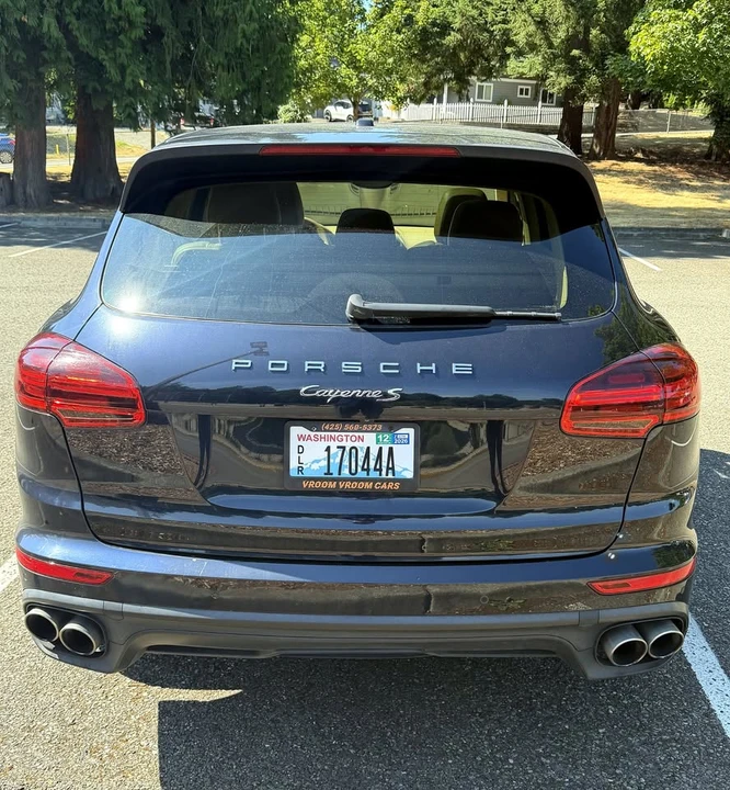 2015 Porsche 958 Cayenne S - Image 6 of 16