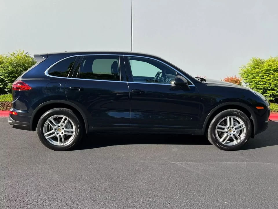 2015 Porsche 958 Cayenne S - Image 2 of 20