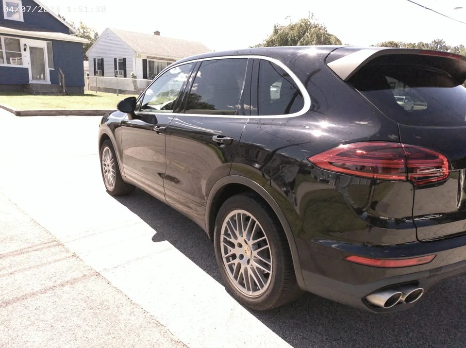 2015 Porsche 958 Cayenne S - Image 4 of 19