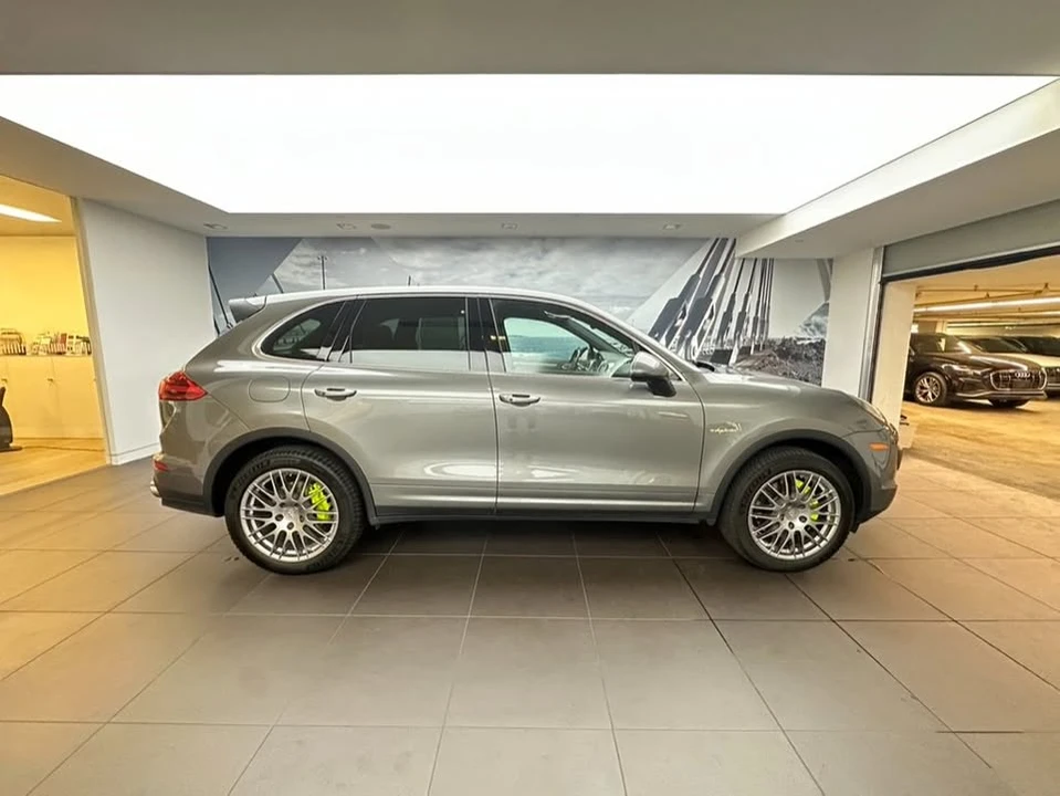 2015 Porsche 958 Cayenne - Image 7 of 8