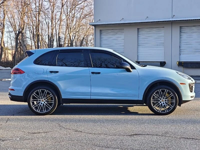2015 Porsche 958 Cayenne Turbo - Image 2 of 19