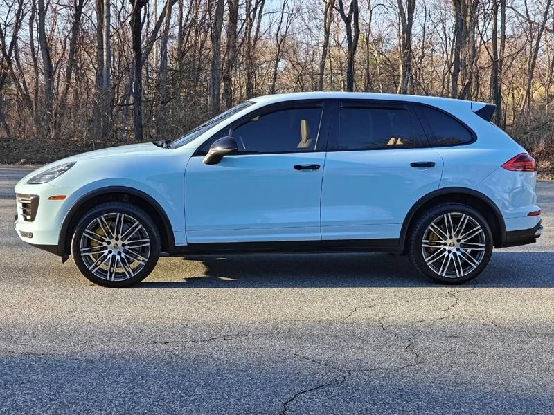 2015 Porsche 958 Cayenne Turbo - Image 5 of 19