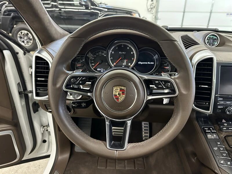 2015 Porsche 958 Cayenne Turbo - Image 17 of 20