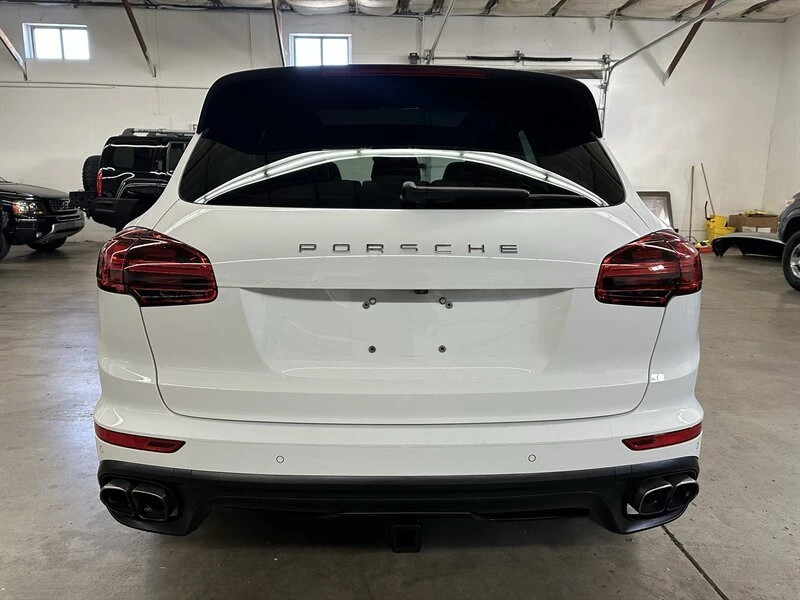 2015 Porsche 958 Cayenne Turbo - Image 4 of 20