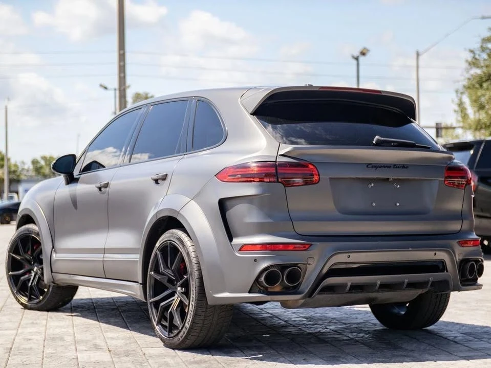 2015 Porsche 958 Cayenne Turbo - Image 13 of 20