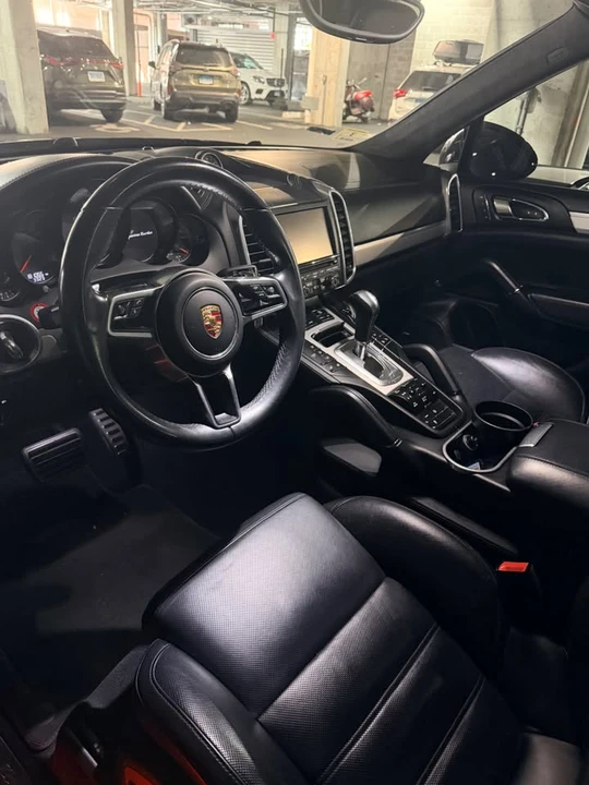 2015 Porsche 958 Cayenne Turbo - Image 7 of 9