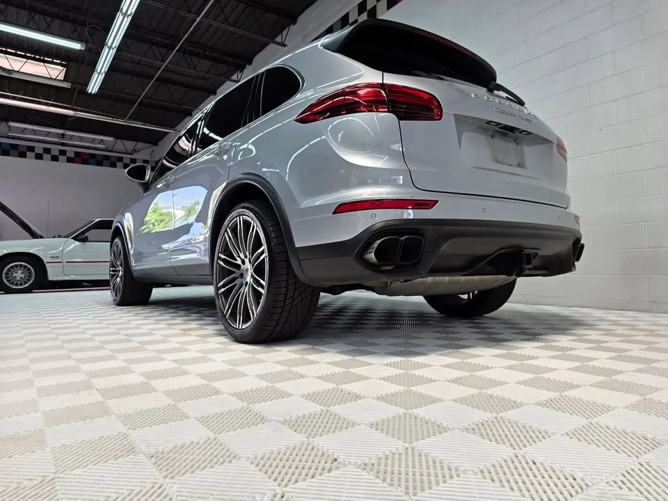 2015 Porsche 958 Cayenne Turbo - Image 7 of 15