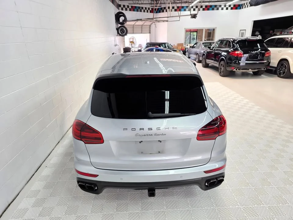 2015 Porsche 958 Cayenne Turbo - Image 5 of 15