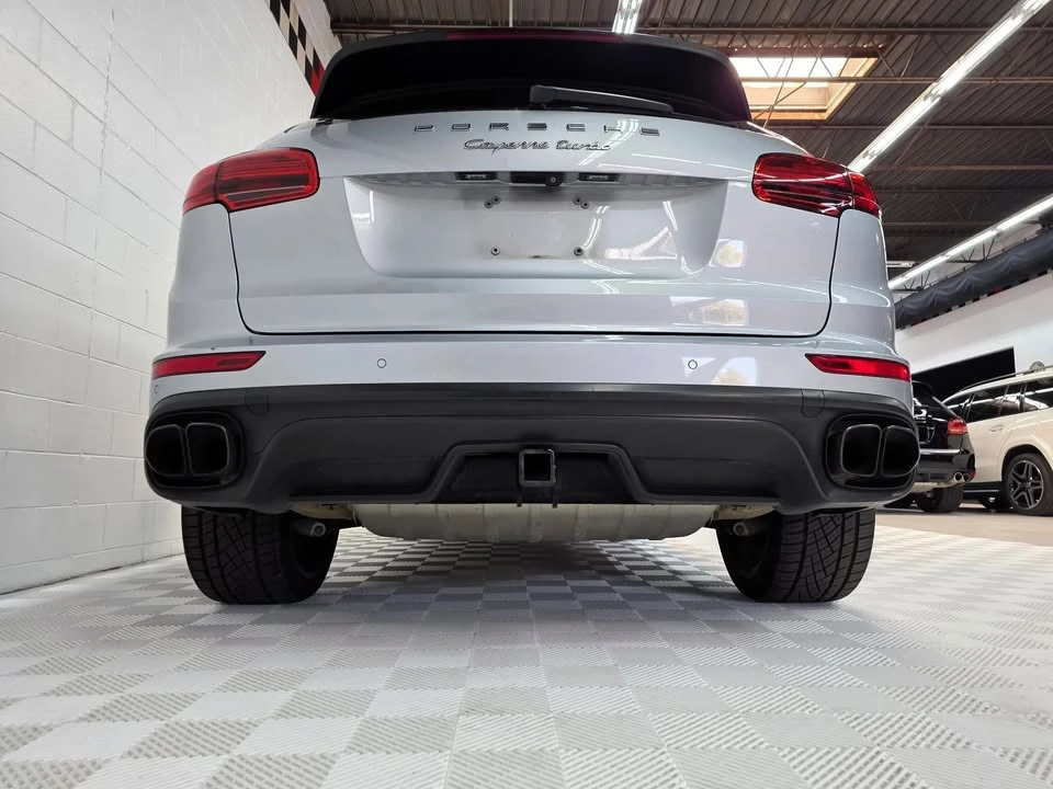 2015 Porsche 958 Cayenne Turbo - Image 6 of 15