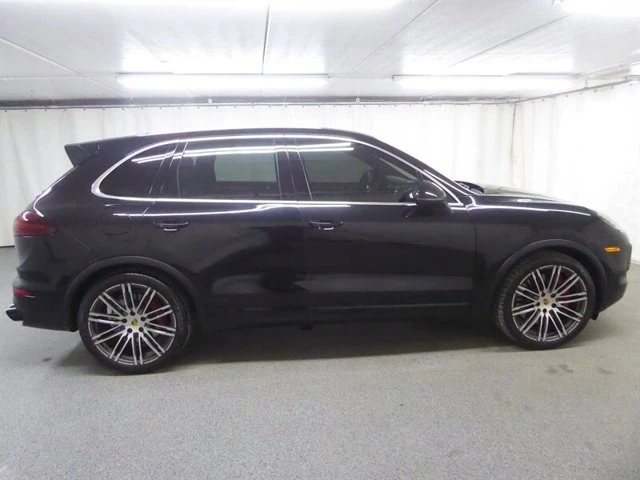 2015 Porsche 958 Cayenne Turbo - Image 7 of 20