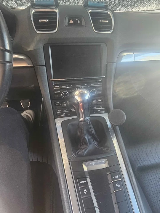 2015 Porsche 981 Cayman - Image 8 of 16