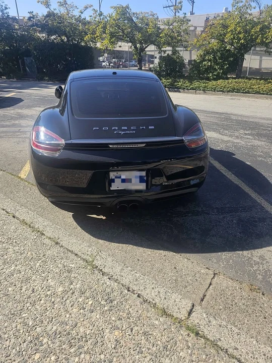 2015 Porsche 981 Cayman - Image 2 of 16