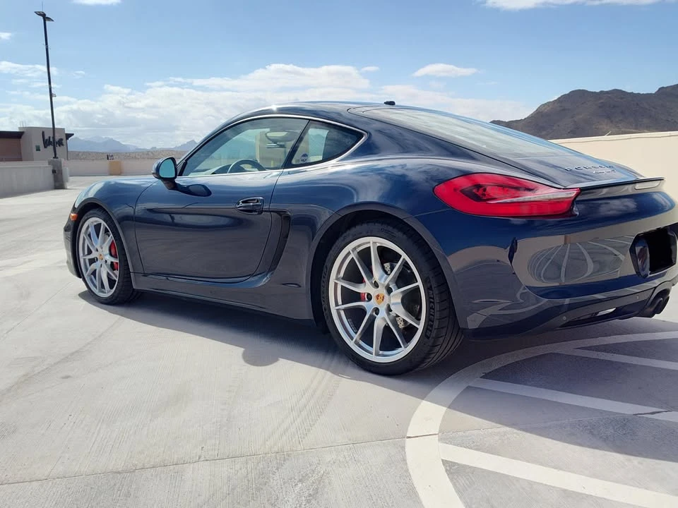 2015 Porsche 981 Cayman - Image 4 of 8